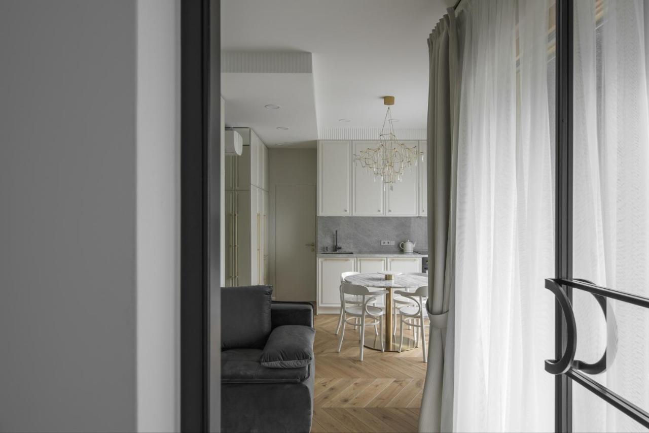 Lejlighed Ivis House - Classical With Balcony In Old Town Vilnius